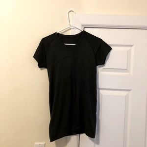 lululemon black Swiftly Tech short sleeve